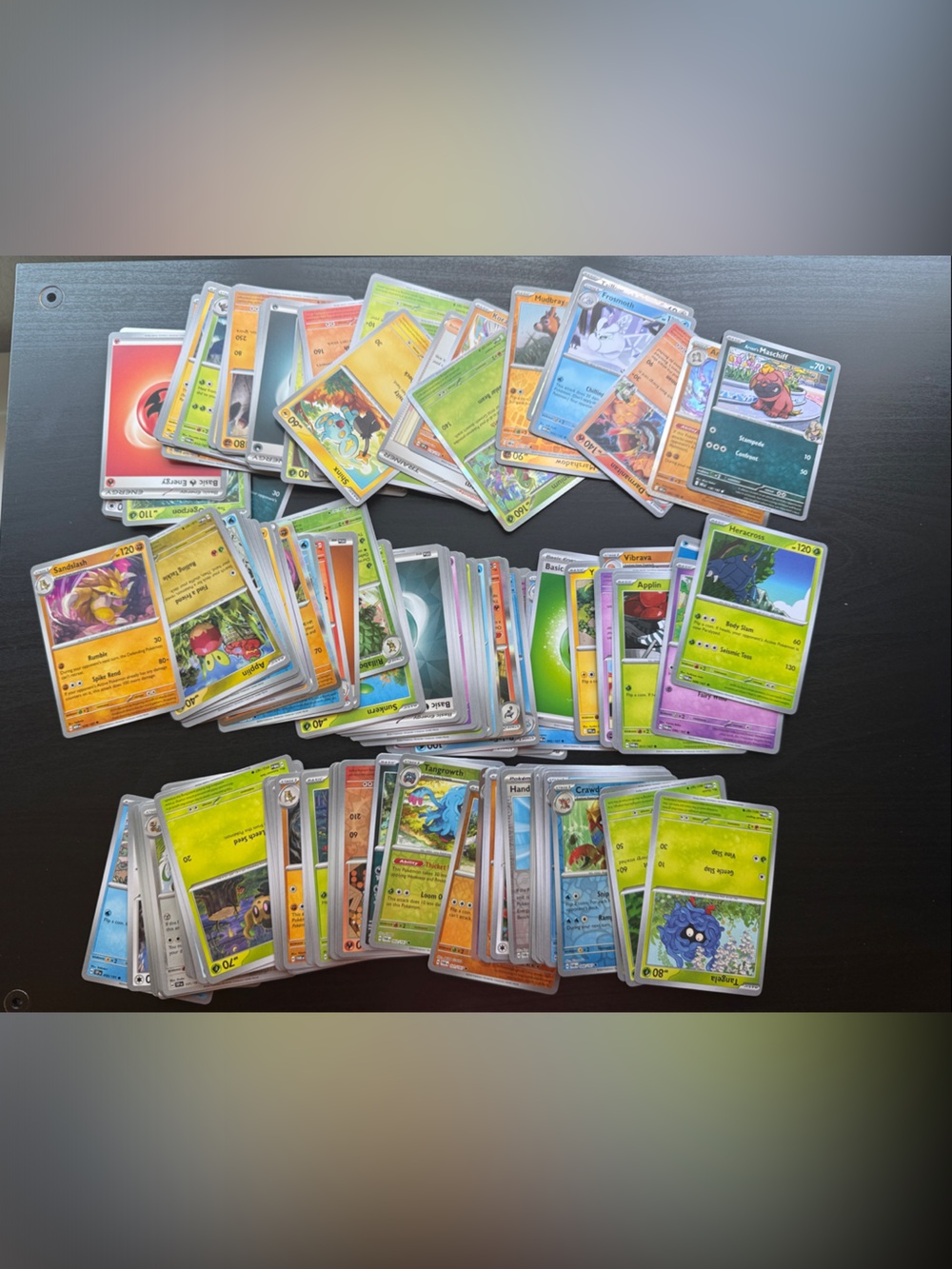Lot of 200+ Pokémon TCG Cards - Assorted card
